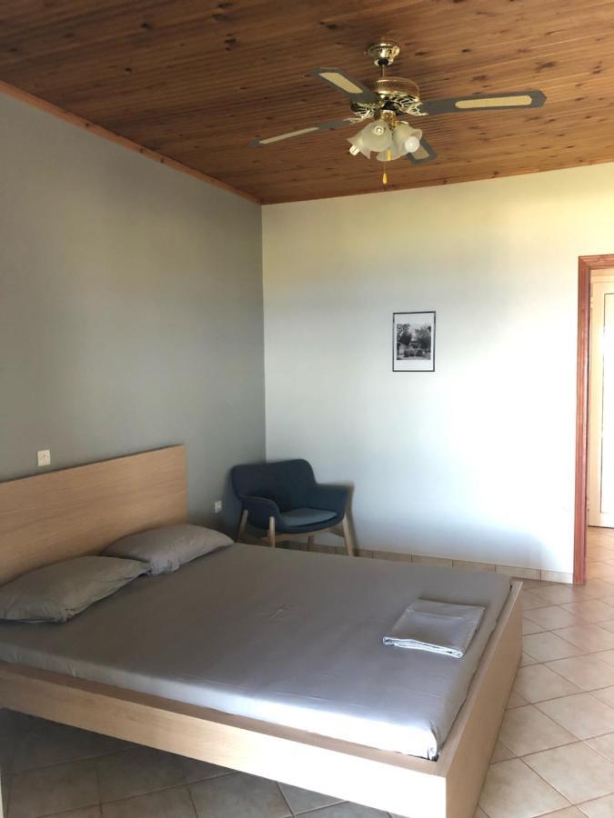 הוילה Kómboi Aggeliki House 5 מראה חיצוני תמונה