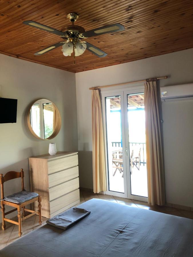 הוילה Kómboi Aggeliki House 5 מראה חיצוני תמונה